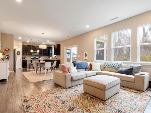 Mixing Textures: Rugs, Throws, and Fabrics That Elevate Interiors