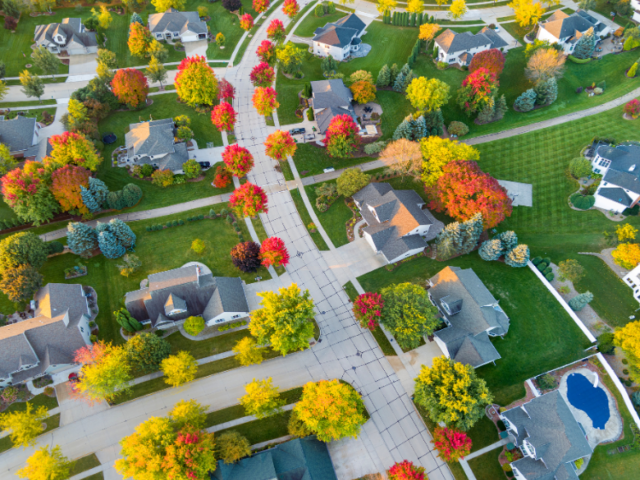 Suburban Rental Markets on the Rise: Why Demand Is Growing Beyond City Limits